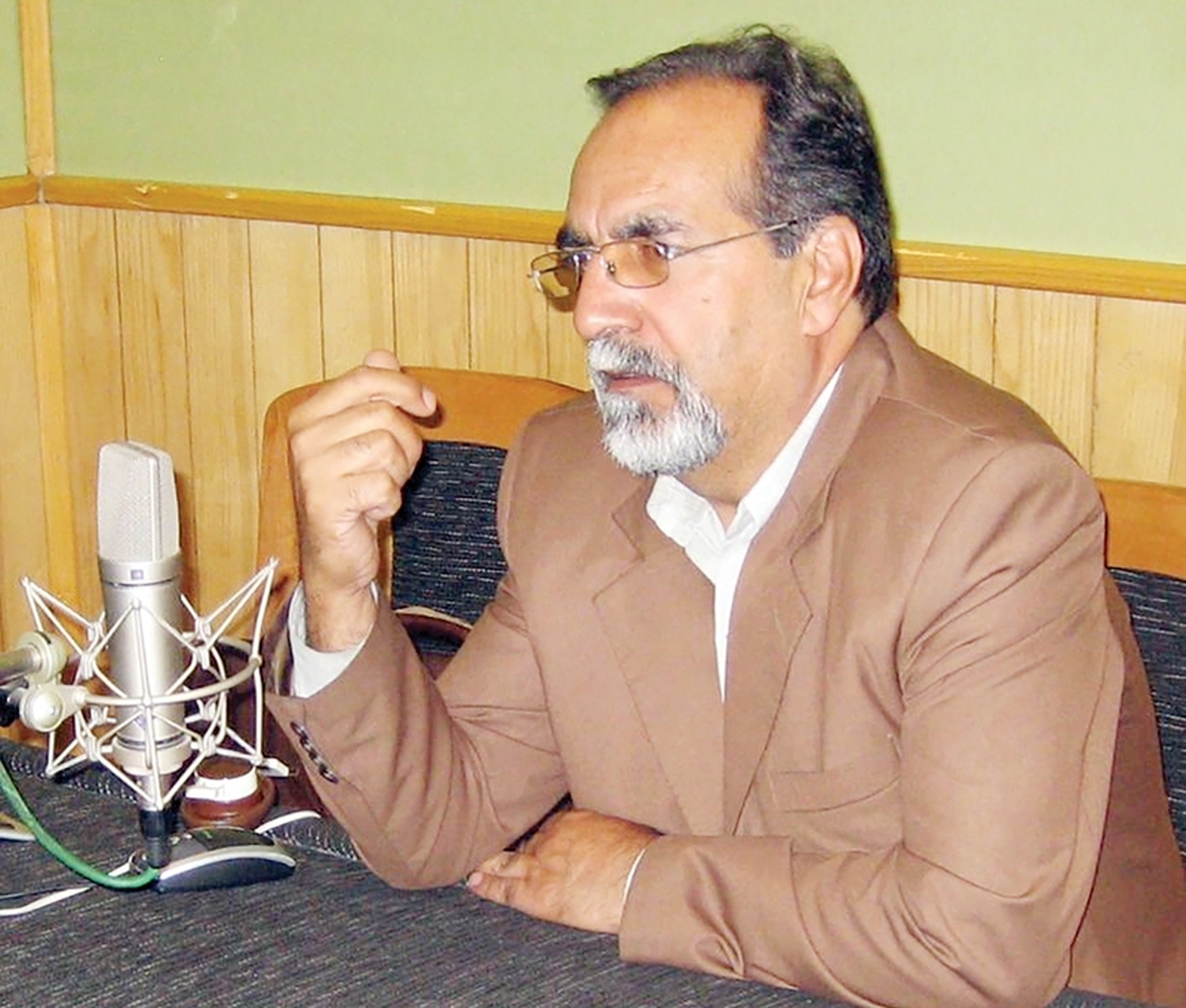 رادیو تمام‌شدنی نیست