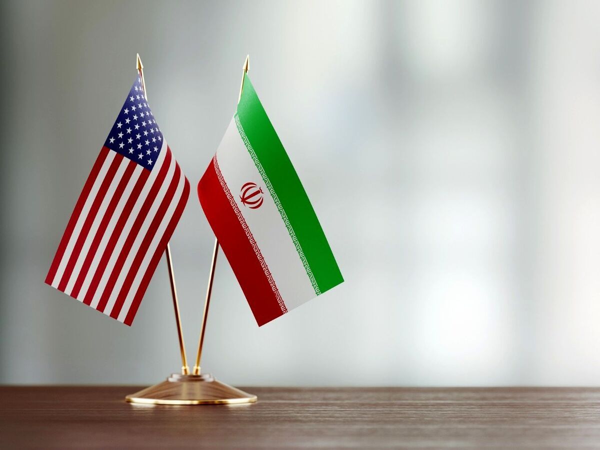 در روزهایی که جهان بیش از هر زمان دیگری درگیر تحولات سریع و بحران‌های متراکم است، مذاکرات هسته‌ای بار دیگر به کانون توجهات بین‌المللی بدل شده. سه دور از گفت‌وگوهای غیرمستقیم میان جمهوری اسلامی ایران و ایالات متحده آمریکا به میزبانی عمان و ایتالیا برگزار شده. با توجه به فضای مبهم و پیچیده‌ای که بر این گفت‌وگوها سایه افکنده، هنوز نمی‌توان درباره نتیجه نهایی آن قضاوتی قطعی کرد.