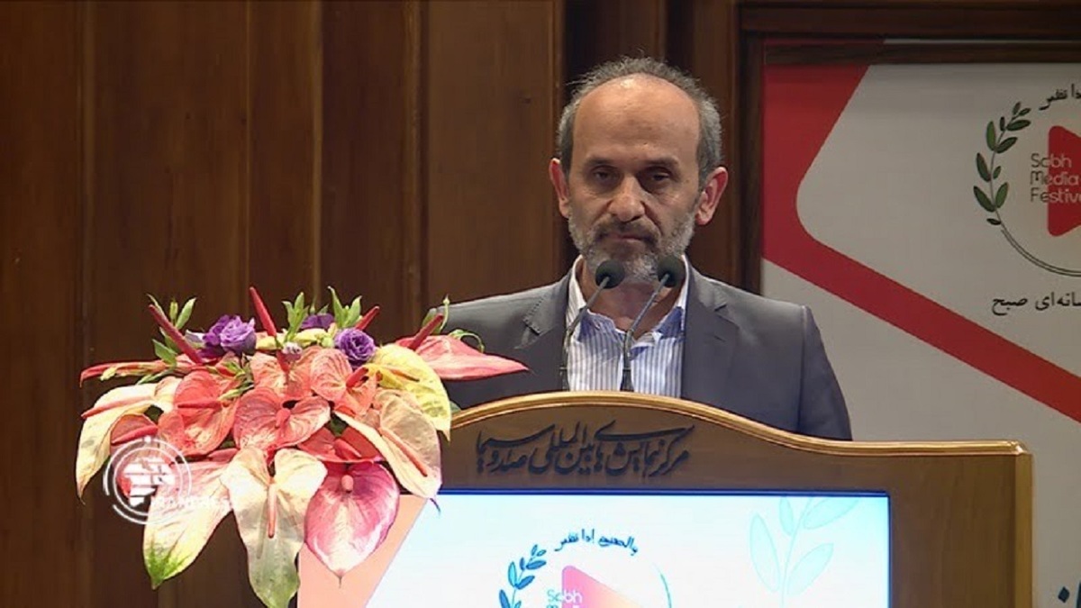رئیس رسانه ملی گفت: مراسم جشنواره سوم صبح به مناسبت بزرگداشت شهیدان انسانیت و شهدای مقاومت، فرصتی برای یادآوری تلاش‌های بی‌وقفه نیرو‌های مستقل و ضدسلطه در حمایت از حقوق بشر و عدالت اجتماعی است.