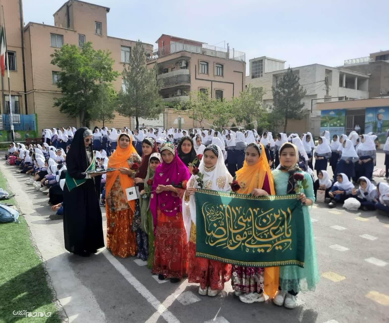 تجلیل از دختران محجبه در شهرکرد؛ آیینی معنوی در پاسداشت دهه کرامت و ترویج فرهنگ رضوی