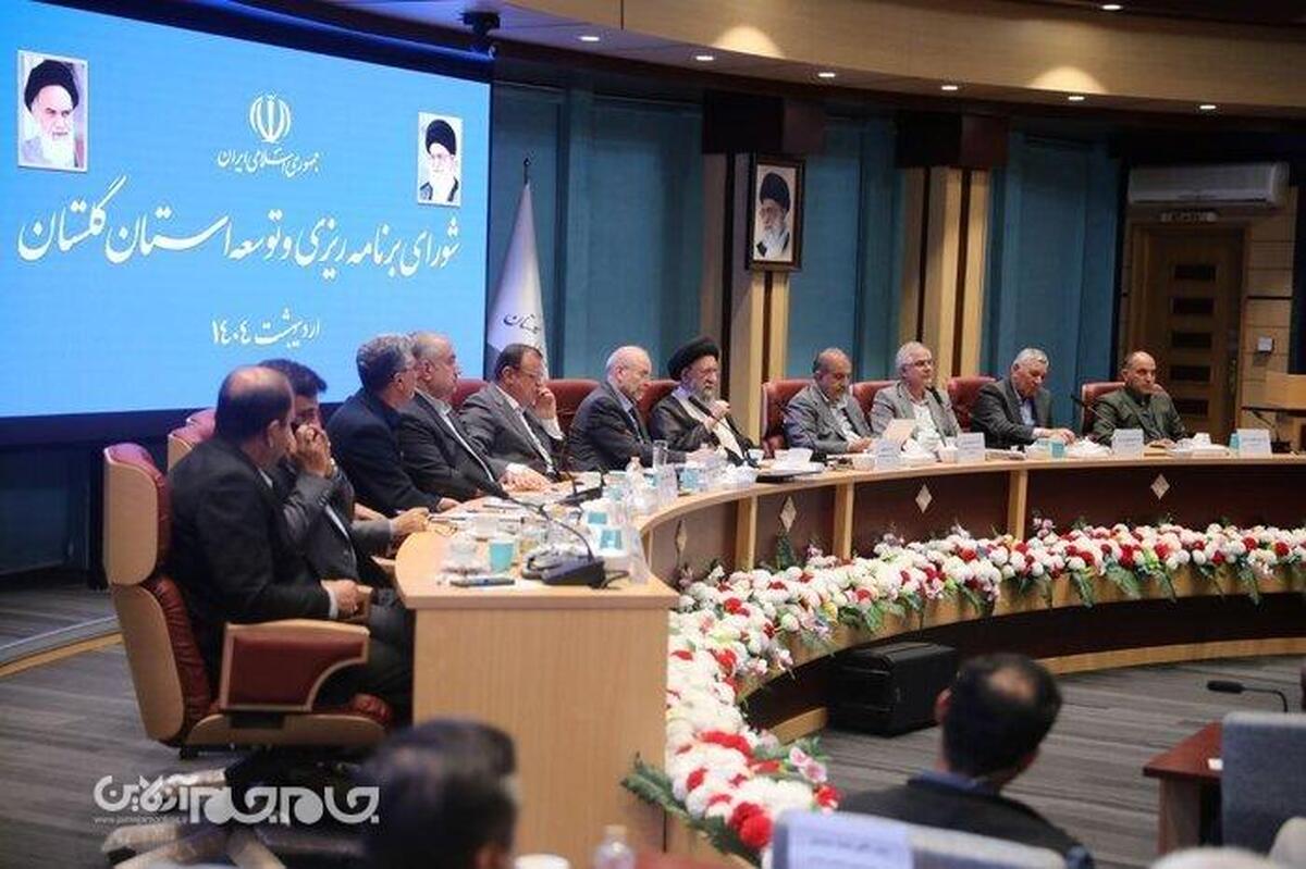 رئیس مجلس شورای اسلامی از ضرورت تغییر نگاه برای غلبه بر مشکلات اقتصادی سخن گفت و تأکید کرد: در میانه یک جنگ تمام‌عیار اقتصادی هستیم و باید با همان روحیه و عزم دفاع مقدس در برابر چالش‌ها بایستیم.