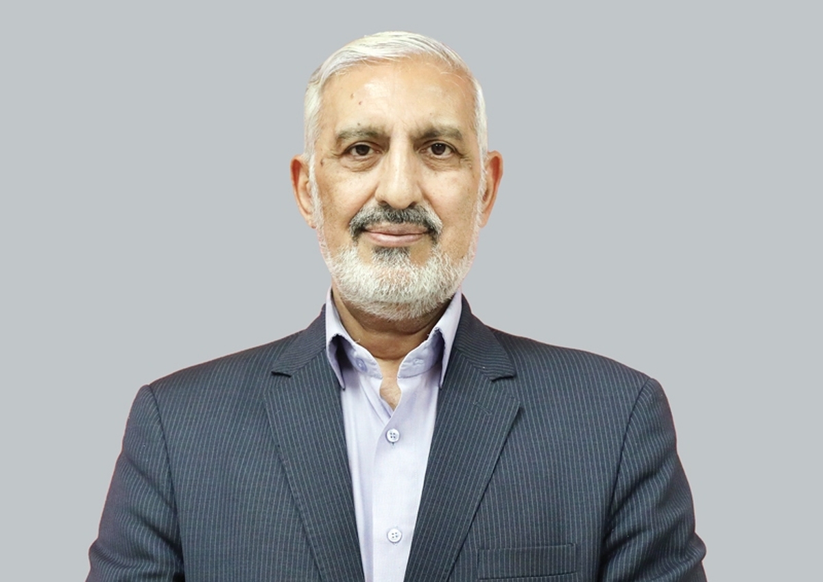 نبرد غزه، بر اساس فرمایش مقام معظم رهبری، نماد نبرد جبهه حق و باطل است. این دیدگاه مهم که کارشناسان و آگاهان نیز بر آن تأکید می‌کنند، هم‌اکنون در فلسطین اشغالی به‌وضوح مشاهده می‌شود.دراین وضعیت،شاهد نبرداستکبار در مقابل آزادگی مظلومان،رویارویی تمدن غرب وشرق وهمچنین مبارزه بین خیرو شرهستیم.