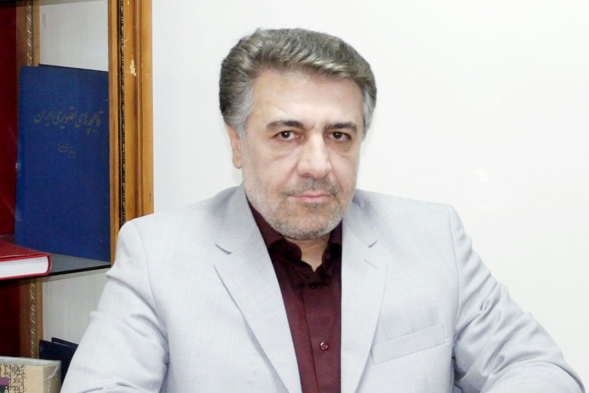 به گفته عنادی، رادیو گفت‌وگو برای ثبات و قدرت بیشتر باید در انتخاب كارشناسان مدعو دقت بیشتر و همچنین در پیاده‌سازی نظرات و دیدگاه‌های مطرح شده عملكرد دقیقی داشته باشد.