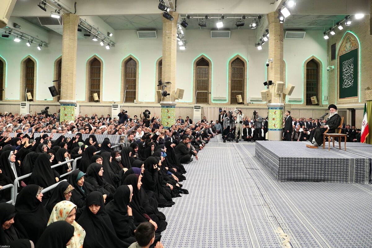 ببینید | حرف اصلی بیانات رهبر انقلاب در دیدار معلمان