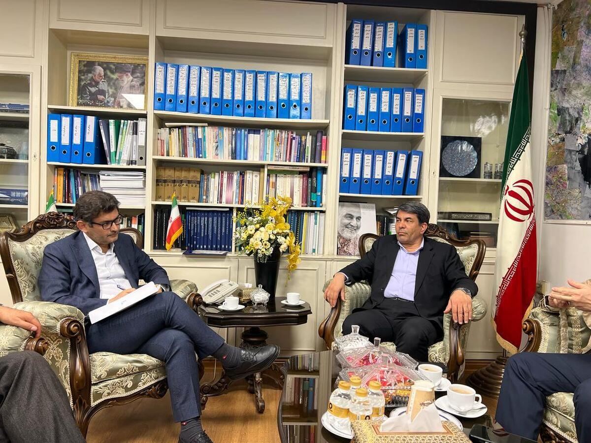 استاندار کرمان گفت: این امکان وجود دارد با افزایش سرمایه‌گذاری ها، تا پایان سال ۱۴۰۵ ظرفیت تولید خودرو در منطقه ویژه اقتصادی ارگ جدید بم به ۵۰۰ هزار دستگاه خودرو افزایش پیدا کند.