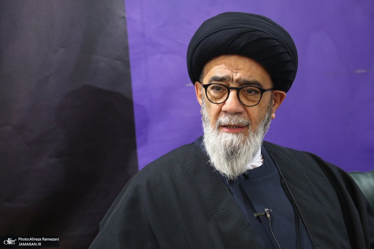 مستند «سید شریف، مردم‌دار شهید» به مناسبت اولین سالگرد شهادت آیت‌ الله آل‌ هاشم ۳۰ اردیبهشت ماه ساعت ۱۴ به وقت باکو از شبکه جهانی سحر پخش می شود.