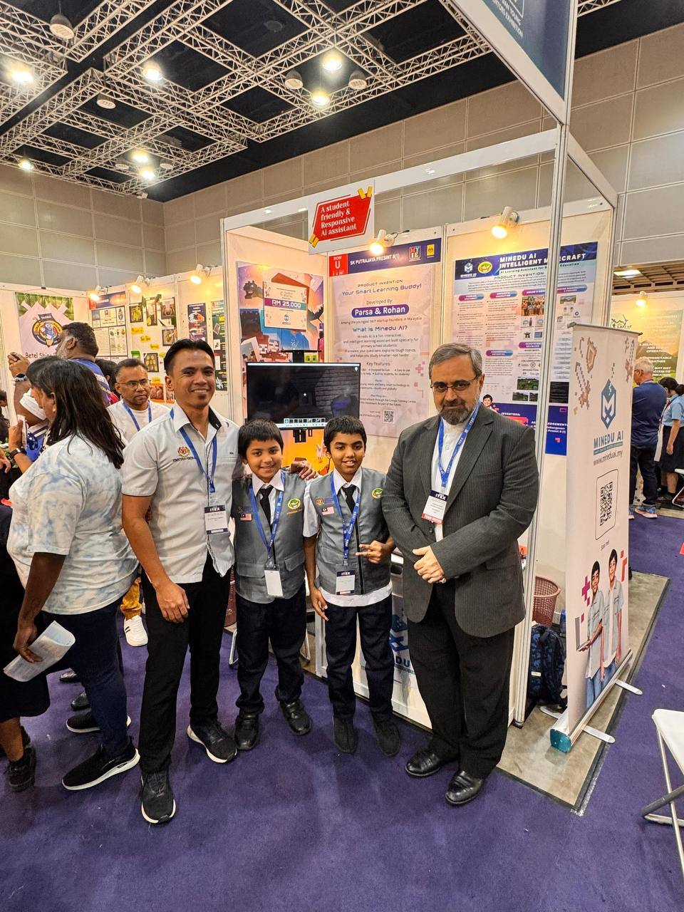 دو نوجوان ایرانی مقیم مالزی، برترین مخترعان جوان ITEX 2025 شدند دو نوجوان ایرانی مقیم مالزی، برترین مخترعان جوان ITEX 2025 شدند