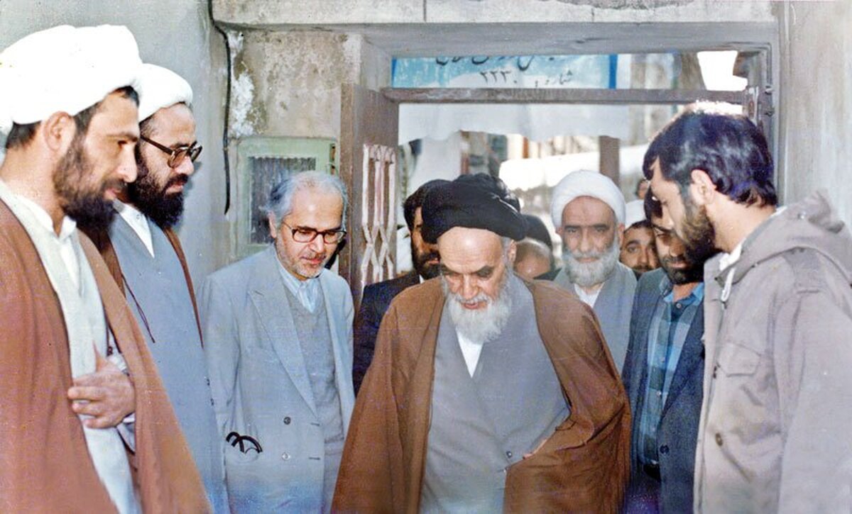 مردی به وسعت تاریخ