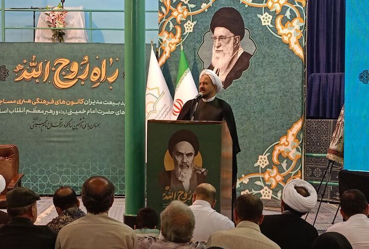 تأکید بر نقش جوانان در احیای مساجد | رونمایی از برنامه‌های ویژه سالگرد ارتحال امام (ره)