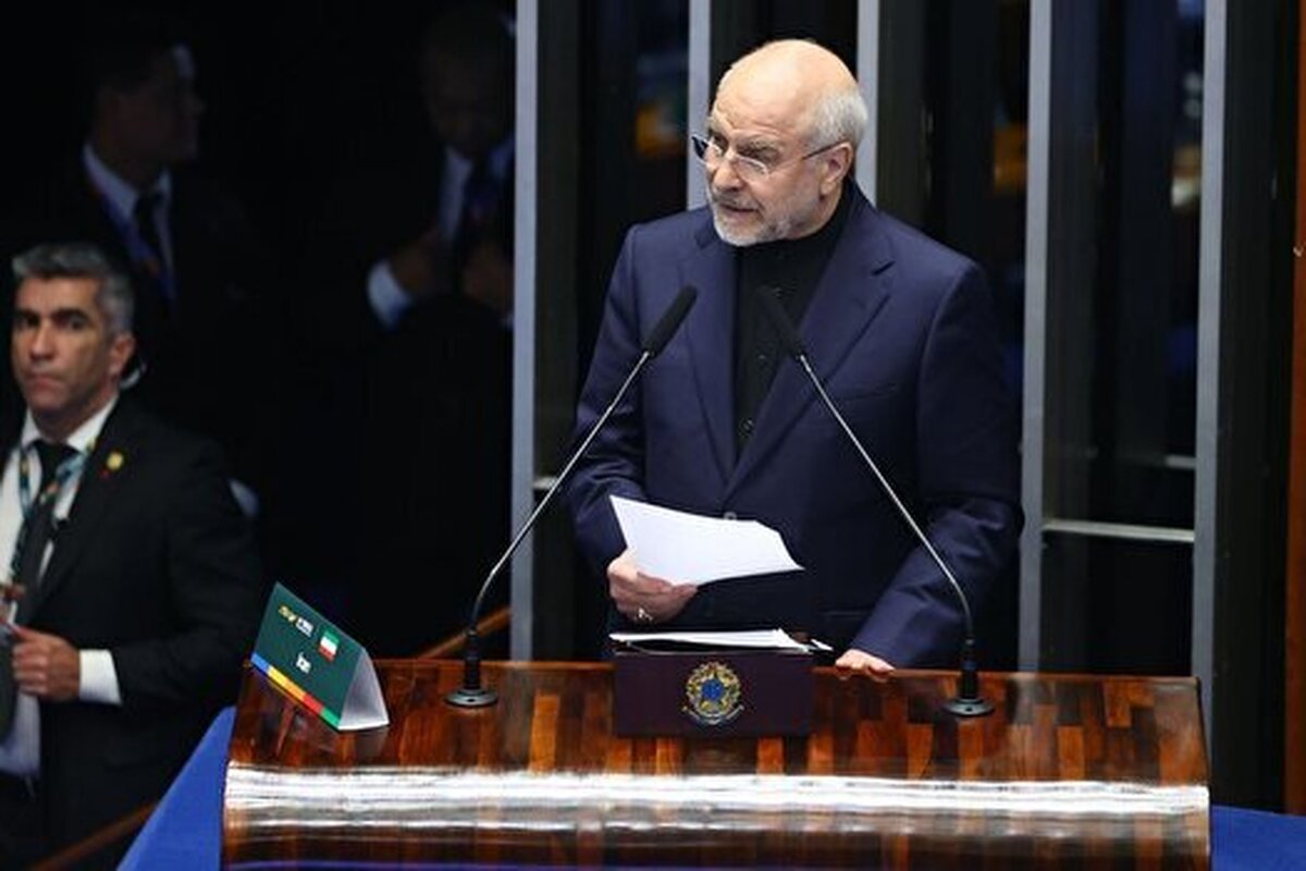 رئیس مجلس شورای اسلامی، در سخنرانی خود در اجلاس روسای مجالس کشور‌های عضو بریکس با هشدار درباره آثار مخرب تحریم‌های یکجانبه بر عدالت اقتصادی و معیشت ملت‌ها، خواستار تشکیل جبهه‌ای منسجم از کشور‌های عضو برای مقابله با این فشار‌ها شد .