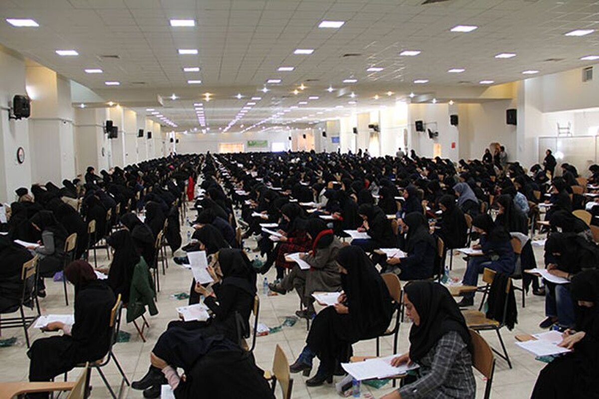 رئیس سازمان اداری و استخدامی کشور از آغاز ثبت‌نام آزمون‌های استخدامی از هفته آینده خبر داد و گفت: بیشترین مجوزهای استخدامی صادرشده مربوط به وزارت آموزش و پرورش و وزارت بهداشت است.