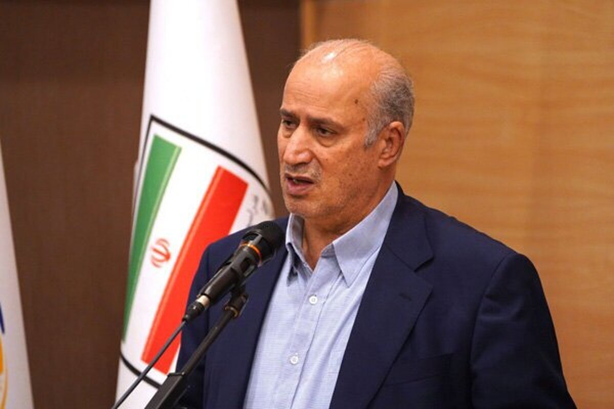 رئیس فدراسیون فوتبال درباره نشان طلایی گرسروتز به فدراسیون فوتبال از طرف کنفدراسیون فوتبال آسیا توضیحاتی را ارائه کرد.
