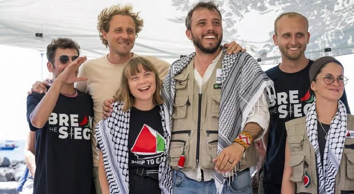 همزمان با نزدیک‌شدن کشتی حامل فعالان طرفدار فلسطین «مادلین» به سواحل نوار غزه برای شکستن محاصره این سرزمین، «اسرائیل کاتس»، وزیر جنگ رژیم صهیونیستی هشدار داد که نظامیان اسرائیلی کشتی را توقیف و از ورود آنها به غزه جلوگیری خواهند کرد.