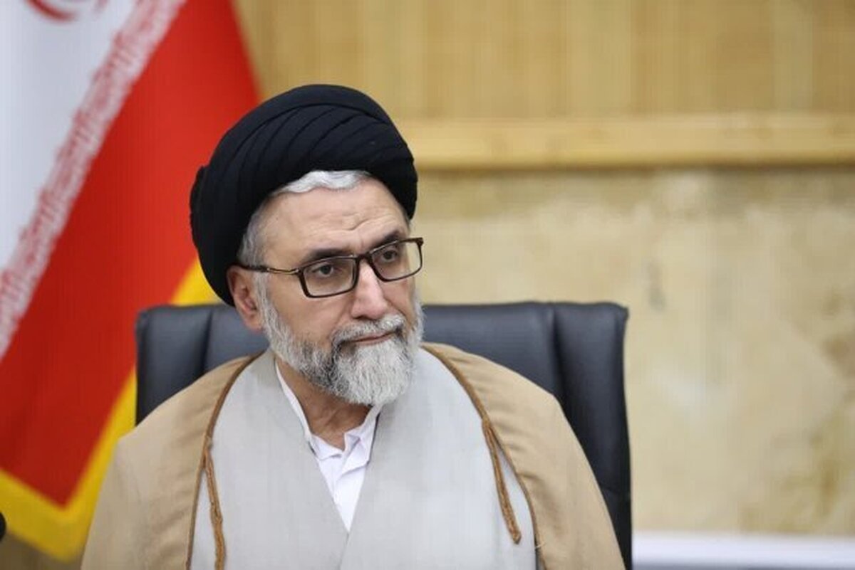 وزیر اطلاعات گفت: با معدود عوامل خائن و نفوذی که با دشمن همکاری می کنند، برخورد قاطعانه خواهد شد.