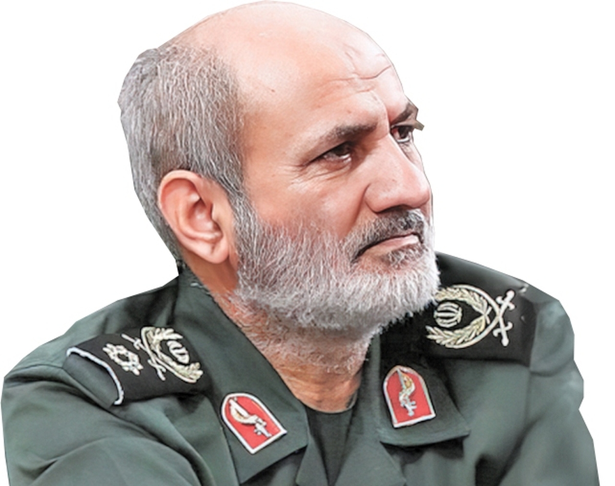 در بامداد یکشنبه ۲۵ خرداد ۱۴۰۴، صدای انفجاری دیگر در تهران شنیده شد‌ اما این‌بار، هدف دشمن تنها ساختمان نبود، بلکه مردان امنیت ایران را نشانه گرفته بود. در حمله هوایی ناجوانمردانه رژیم‌صهیونیستی به مناطق مسکونی تهران، سردار سرتیپ پاسدار محمد کاظمی، رئیس سازمان اطلاعات سپاه، به همراه دو فرمانده مجاهد دیگر، شهیدان حسن محقق و محسن باقری، به فیض شهادت نائل آمدند.
