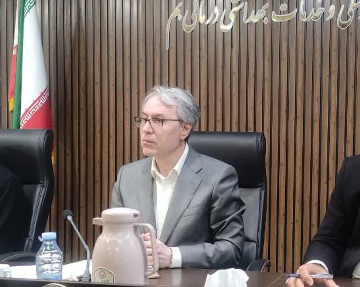 رئیس دانشگاه علوم پزشکی بم گفت: نظارت دقیق بر سلامت غذا و عرضه دارو در شرایط بحرانی در حال انجام است.