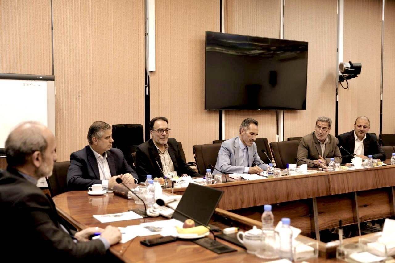 مجلس شورای اسلامی، مجمع متخصصان و کارشناسان و نقطهٔ اول تماس ملت با حاکمیت است