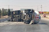 واژگونی تانکر سوخت حامل گازوئیل در محور قزانچی به کرمانشاه