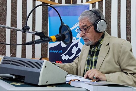 پوزه دشمنان را به خاک می‌مالیم