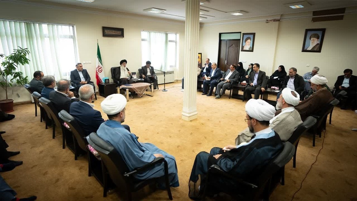 بررسی مسائل فرهنگی و تجلیل از نخبگان فرهنگ و هنر در اولین جلسه شورای فرهنگ عمومی البرز