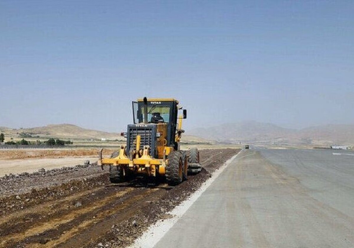 عطاءالله اکبری،معاون هماهنگی امور عمرانی استاندار سیستان و بلوچستان با تقدیر از فعالیت مردم «سیب و سوران» گفت، مشارکت اهالی این شهرستان در کار‌های عام المنفعه برای اجرای هر چه سریعتر پروژه‌های راهسازی، موجب اقدامات اثرگذاری در منطقه شده است.