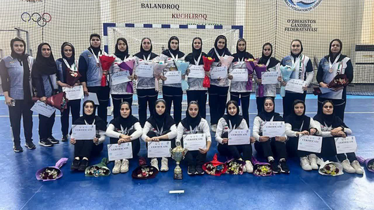 ملی‌پوشان هندبال قم بر سکوی سوم مسابقات بین‌المللی ازبکستان