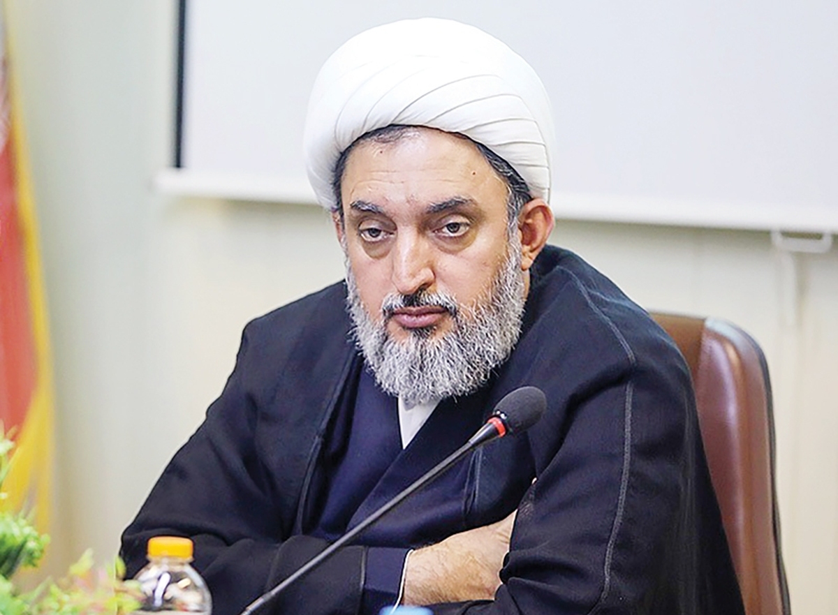 در گفت‌وگو با حجت‌الاسلام دکتر محمد حاج‌ابوالقاسم دولابی، کارشناس حوزه سیاست و دین، به بررسی نگرش‌های کلان و راهبردی مدیریت کشور، نقش مردم در پایداری انقلاب و اهمیت هوشیاری و مرزبندی با دشمنان پرداخته شد. دولابی بر ضرورت آگاهی‌بخشی به مدیران جوان و تقویت وحدت ملی تأکید کرد.