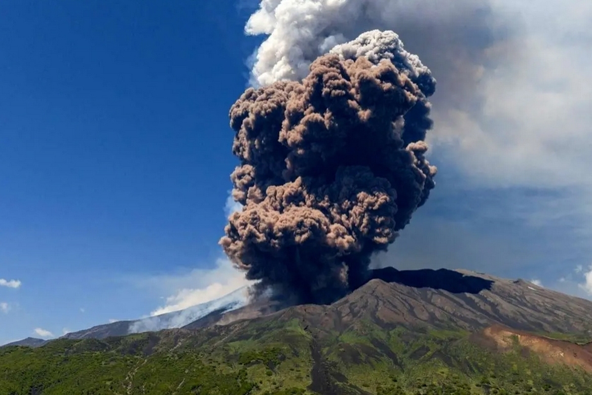 ببینید | تماشای گدازه‌ها