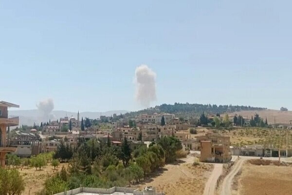 منابع خبری از حملات شدید رژیم صهیونیستی به بقاع لبنان و شهادت شماری بر اثر آن خبر دادند.