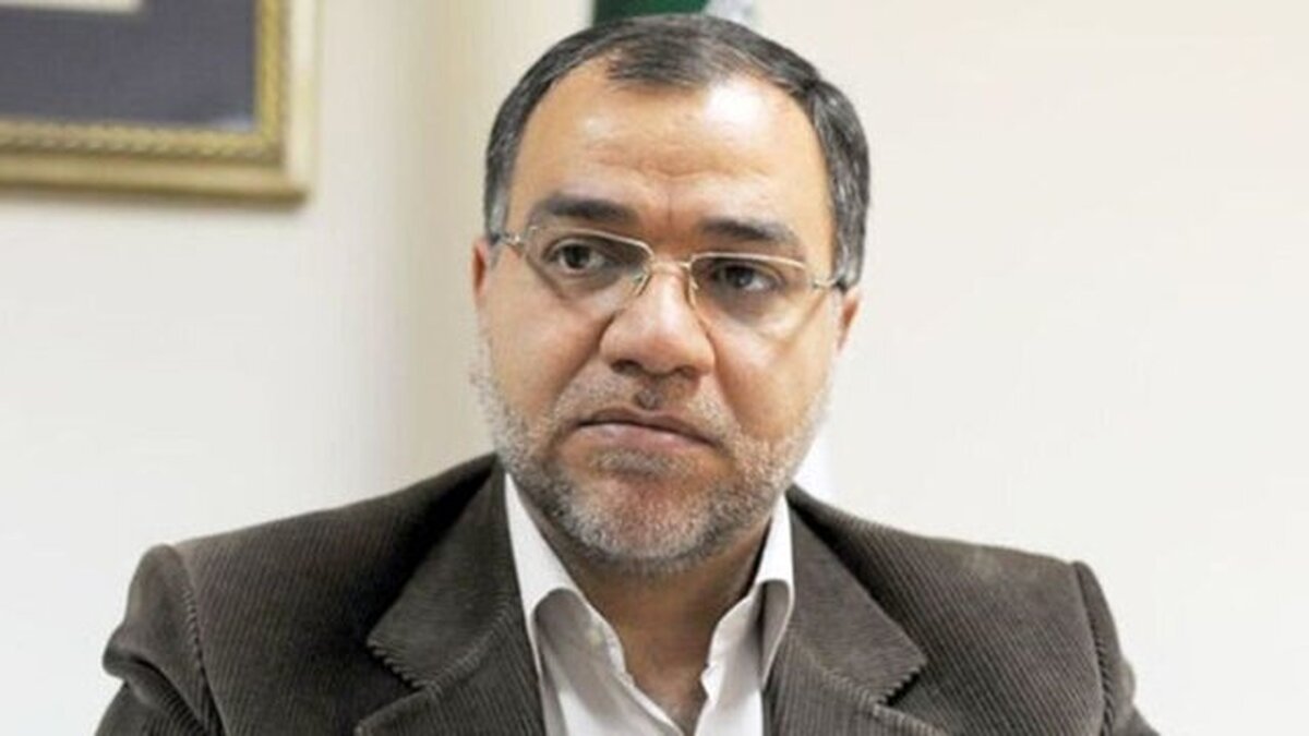 عضو دفتر حفظ و نشر آثار حضرت آیت‌الله خامنه‌ای با اشاره به انتشار خبری در پخش ساعت ۱۴ امروز تاکید کرد: خدا، نصرت را برای ملت ایران تضمین کرده است.
