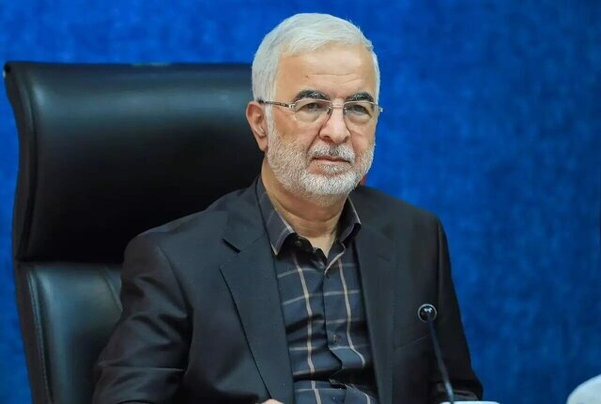 وزیر کشور با بیان اینکه کشور ما نژادپرست نیست، گفت: ما دنبال خروح ۲ میلیون اتباع غیرمجاز هستیم.