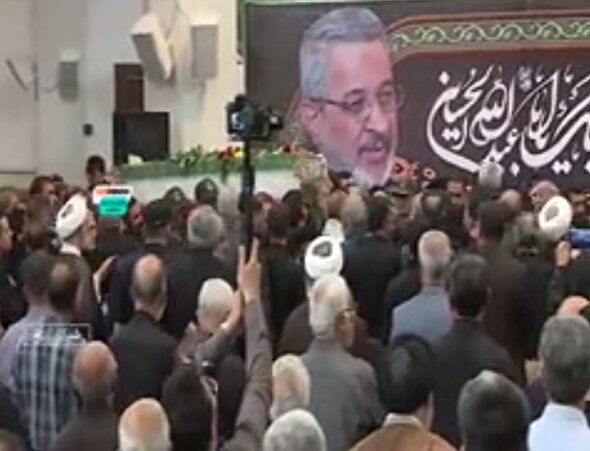 ببینید | تشییع پیکر مطهر سرلشکر شهید غیبپرور در شیراز