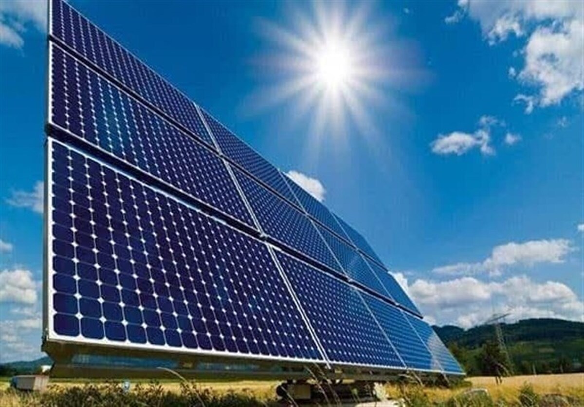 آغاز عملیات اجرایی نخستین نیروگاه خورشیدی ۳ مگاواتی در روستای خرمایی کوار