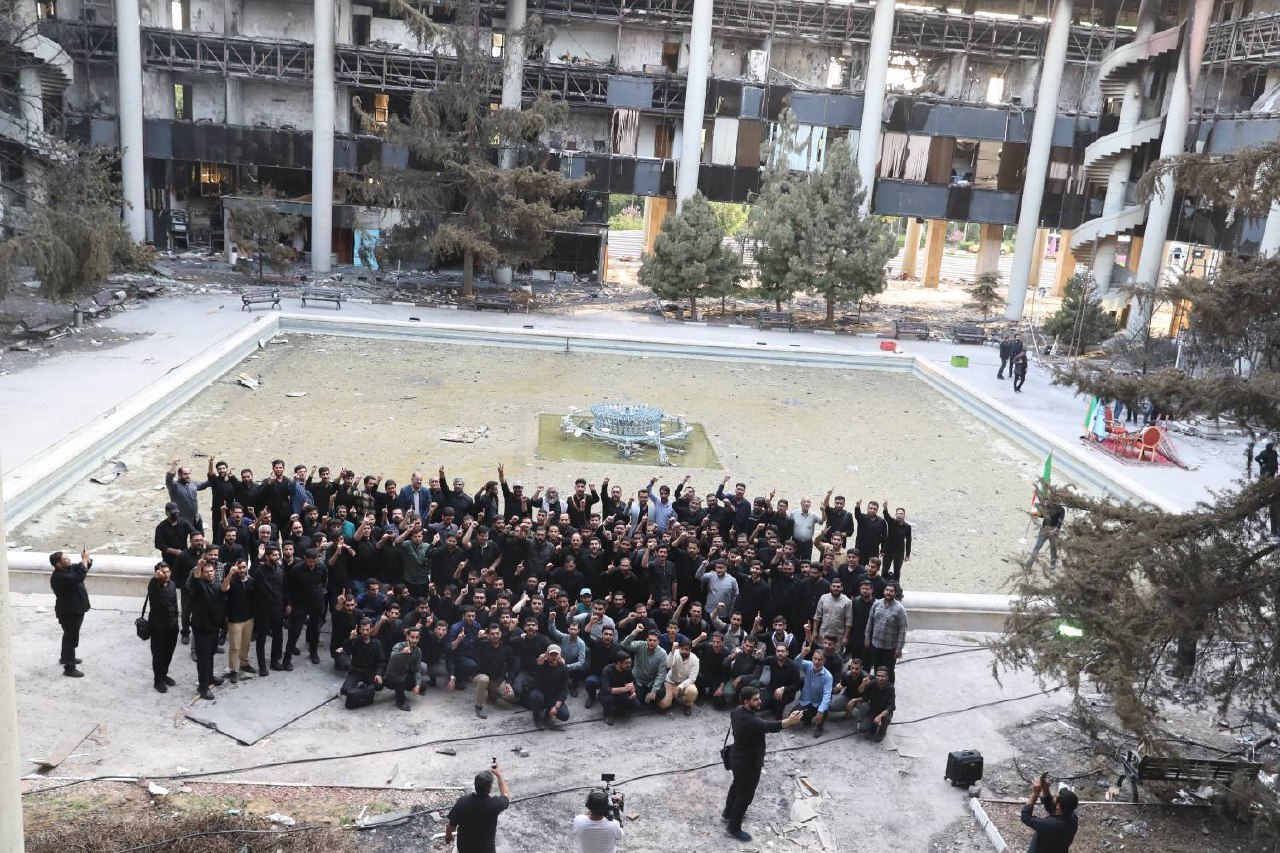 لزوم بازخوانی مبانی معرفتی انقلاب اسلامی و مراقبت از نفوذ نرم