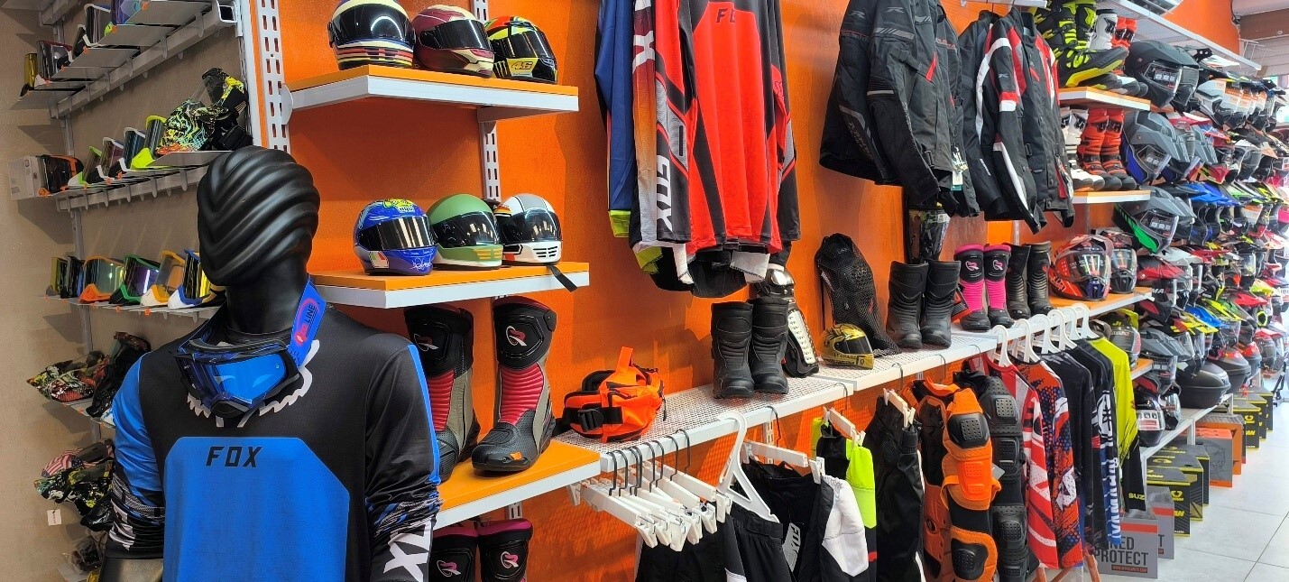 قبل از انتخاب کلاه کاسکت موتورسیکلت به این نکات توجه فرمایید.