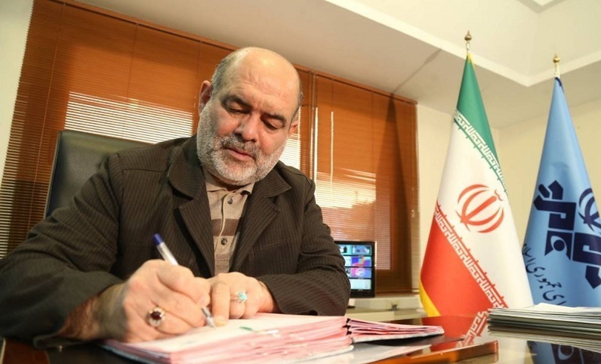 خبرنگار؛ مرزبان عزت، آگاهی و هویت ملی 