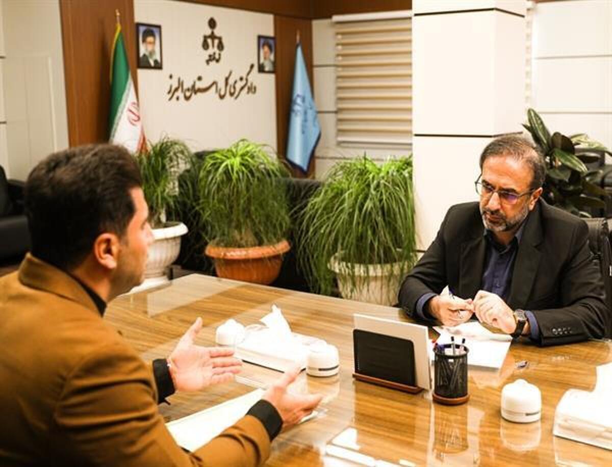 رئیس کل دادگستری البرز بر اهمیت آشنایی قبل از ازدواج، بر اهمیت اطلاع‌رسانی در زمینه حقوق خانواده و جلوگیری از ازدواج‌های ناآگاهانه تأکید کرد و گفت:عدم شناخت کافی می‌تواند منجر به مشکلات جدی شود و خانواده‌ها باید در این زمینه مراقبت کنند.