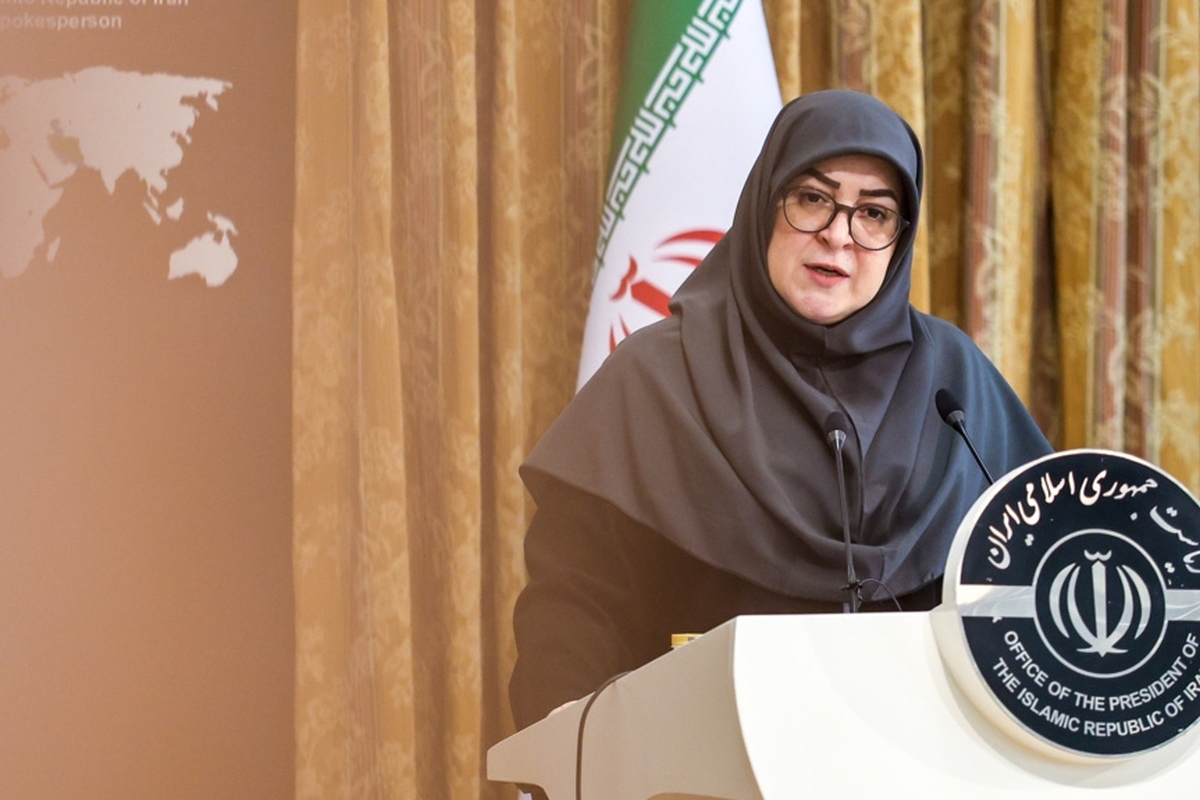 مهاجرانی: حذف چهار صفر از پول ملی در هیات دولت تصویب شد