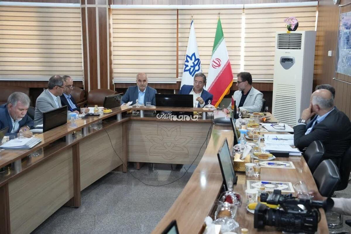 استاندار آذربایجان‌غربی بر نقش محوری و بهره گرفتن از توان علمی دانشگاه ارومیه در احیای دریاچه ارومیه و توسعه همه جانبه استان تاکید کرد.