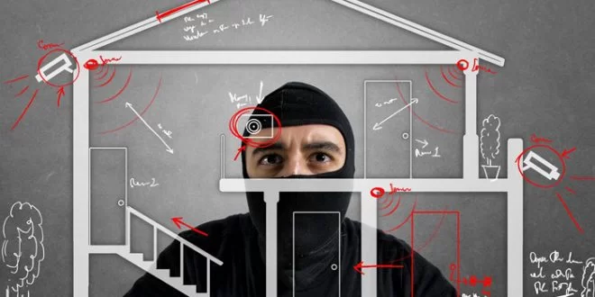 10 اشتباه رایج که امنیت خانه را به خطر میاندازد! 10 اشتباه رایج که امنیت خانه را به خطر میاندازد!