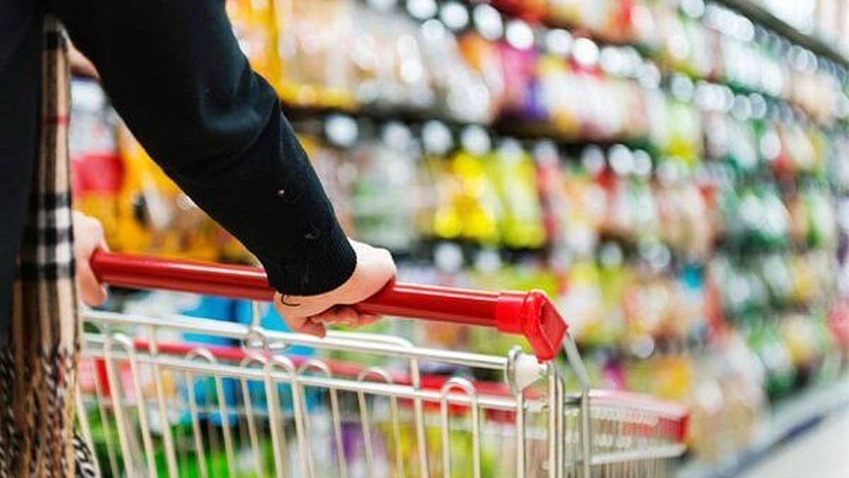 عدم درج قیمت، حربه‌ای برای گرانفروشی