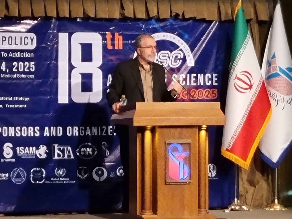 برای کمبود مواد مخدر به منظور نیازهای درمانی کشور باید چاره اندیشی شود