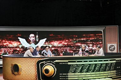 شعر طنز در ضیافت قندپهلو