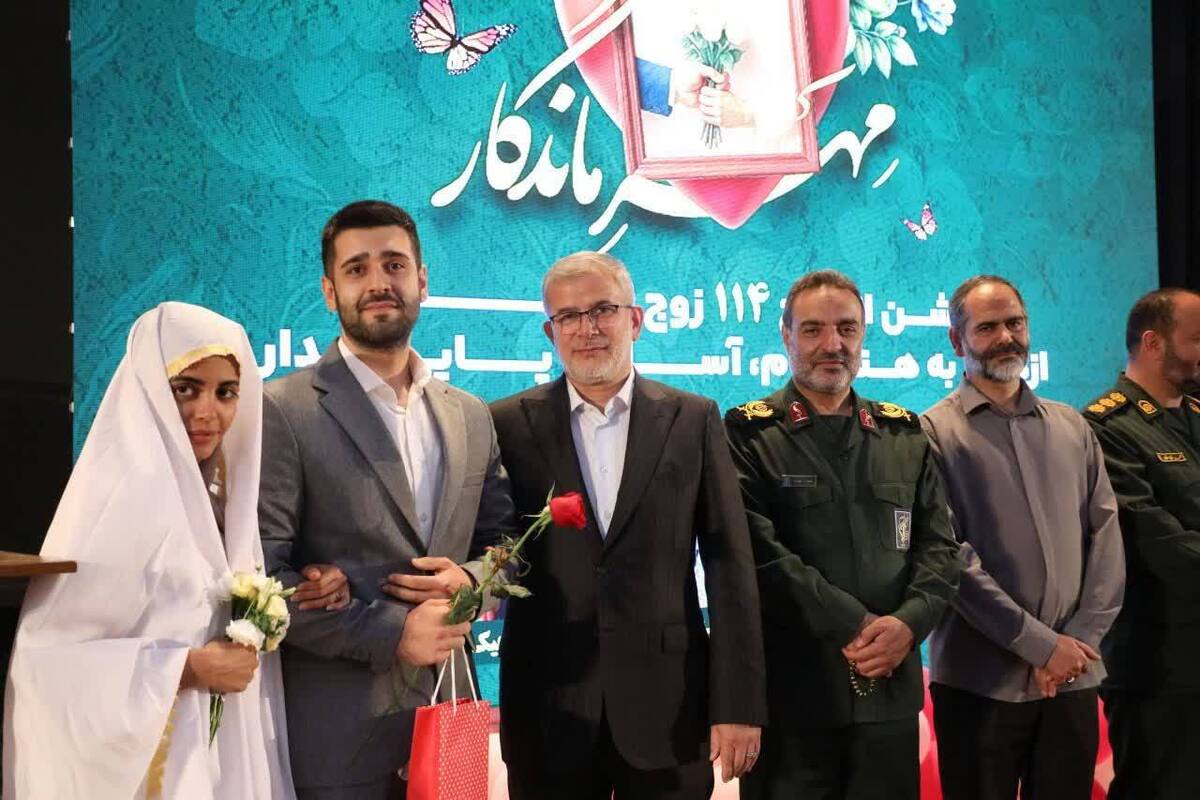 جشن ازدواج ۱۱۴ زوج از محله های هدف قرارگاه اجتماعی استان البرز برگزار شد