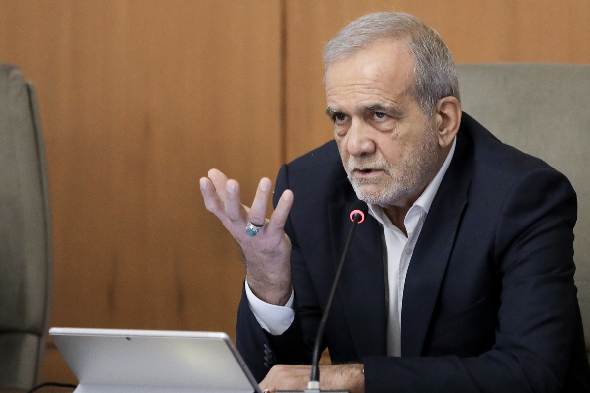 رئیس جمهور: از وحدت صحبت می‌کنیم، اما مدام دعوا داریم