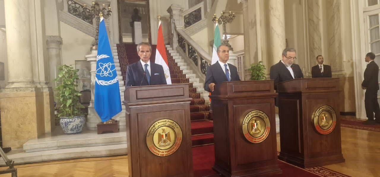 امضای توافق نامه از سرگیری مجدد همکاری بین ایران و آژانس