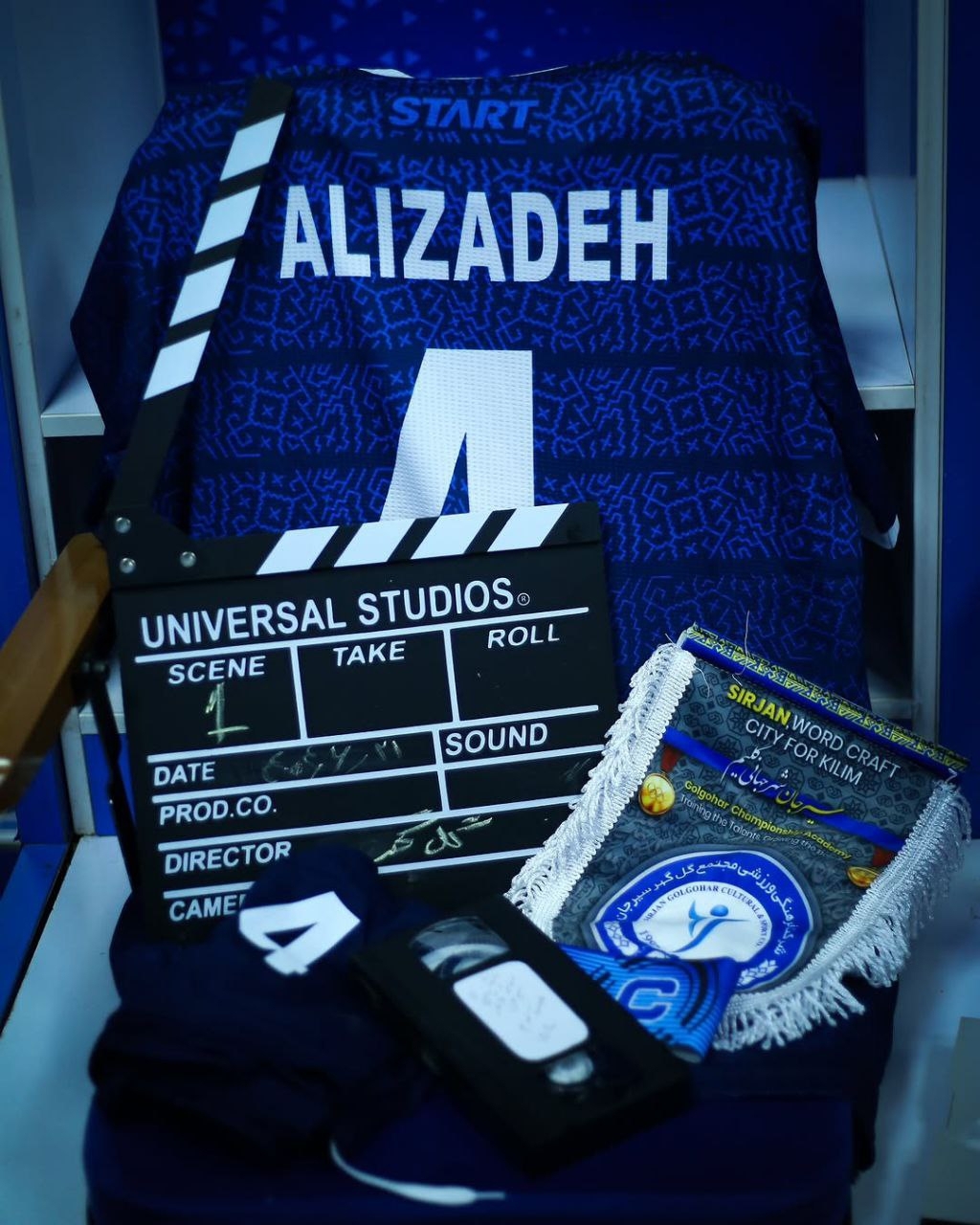 عکس | سکانس جذاب فوتبال ایران با حضور افسانه و علیزاده! عکس | سکانس جذاب فوتبال ایران با حضور افسانه و علیزاده!