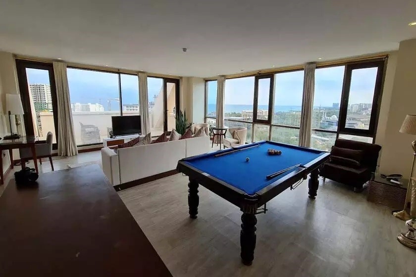 هتل میراژ کیش: جایی که خیال و حقیقت در هم می‌آمیزند