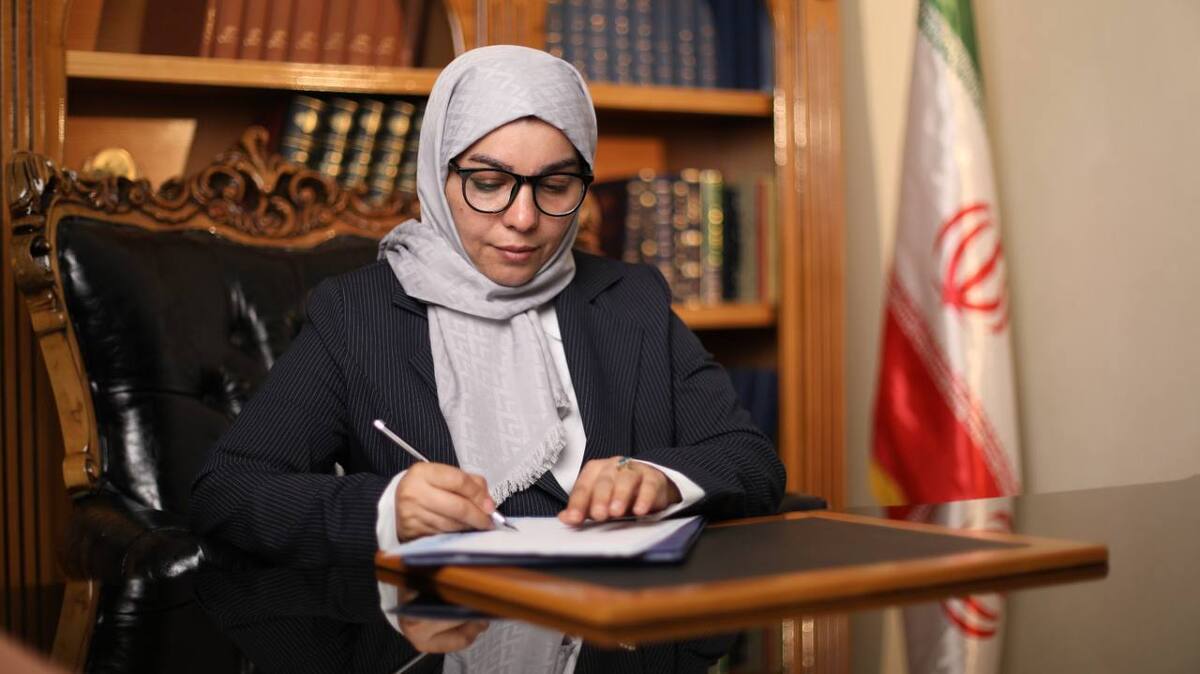 مشورت با وکیل همانند بیمه، تضمین امنیت و آرامش در زندگی است