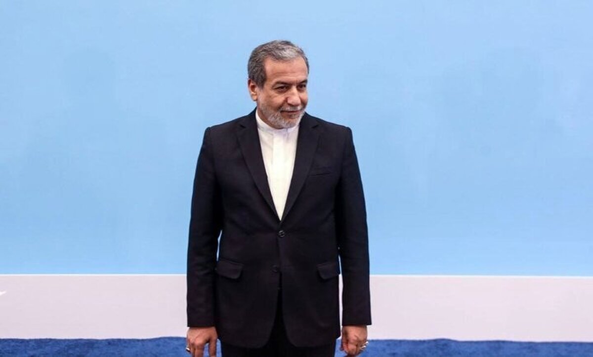 عراقچی با بیان اینکه جمهوری اسلامی ایران کشوری صلح‌طلب است، افزود: همان‌گونه که در جنگ ۱۲ روزه ثابت شد، ایران در عین صلح‌طلبی، در صورت نیاز مقتدرانه از خود دفاع خواهد کرد.